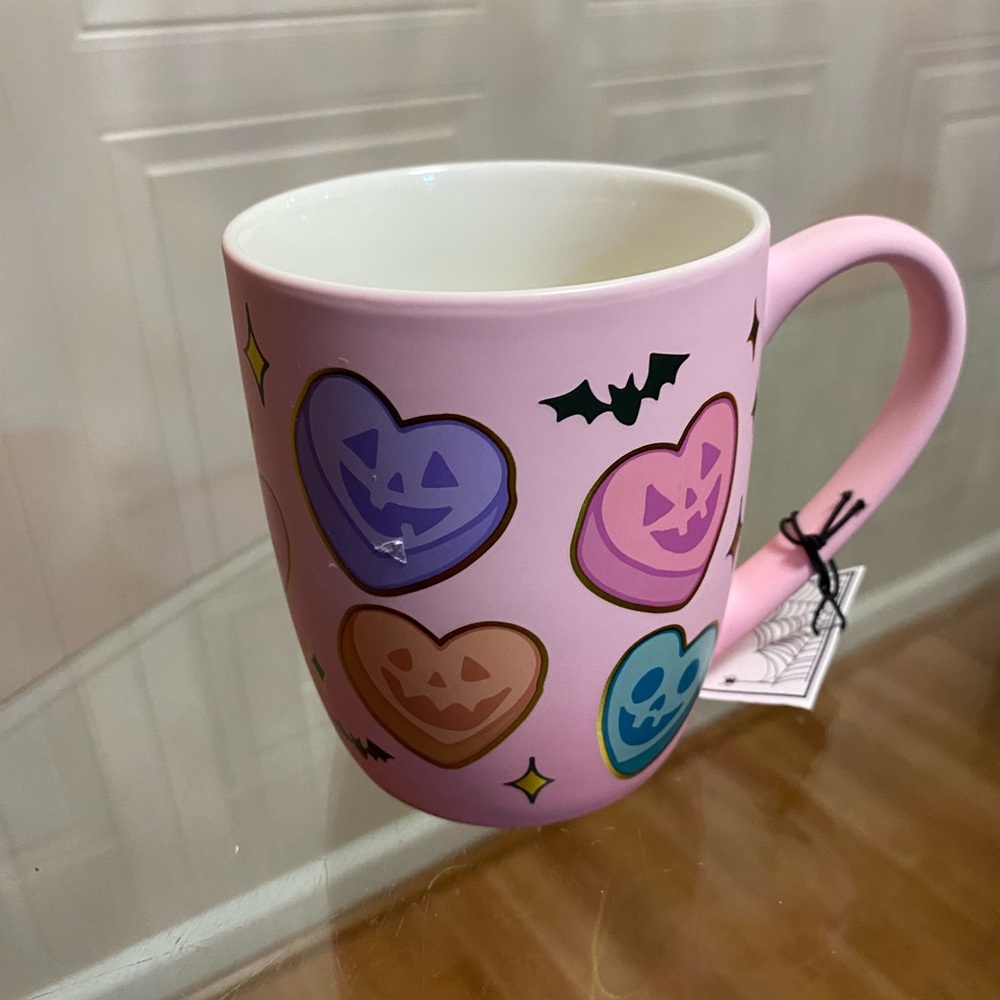 Brand new Cute Halloween Candy Heart Pumpkin Mug